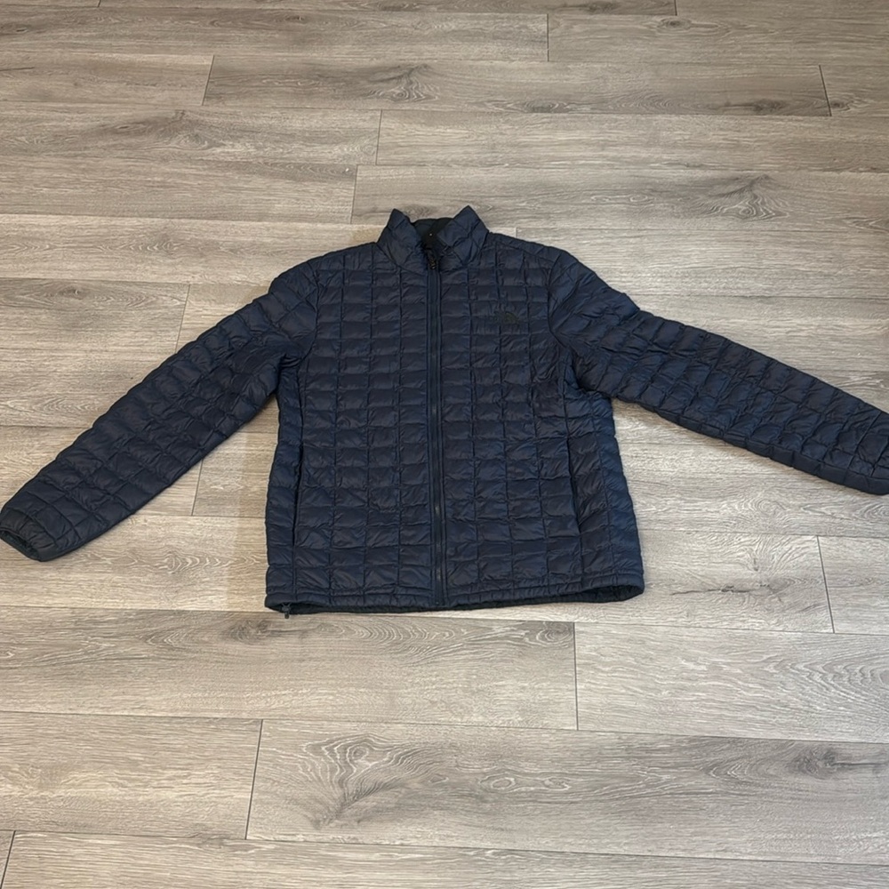 Lightly used north face jacket